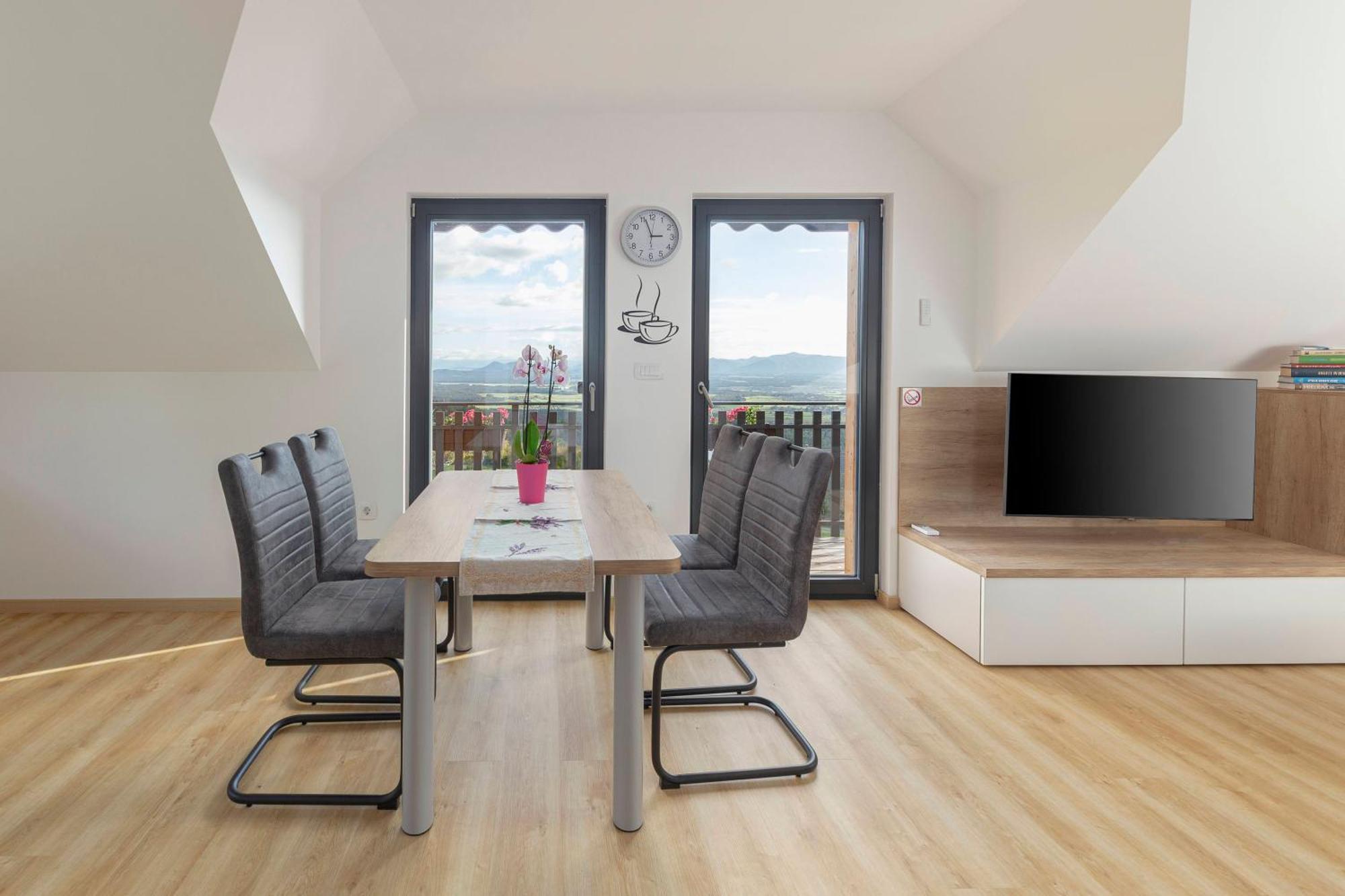 Apartments Nikolaj Preddvor Bagian luar foto