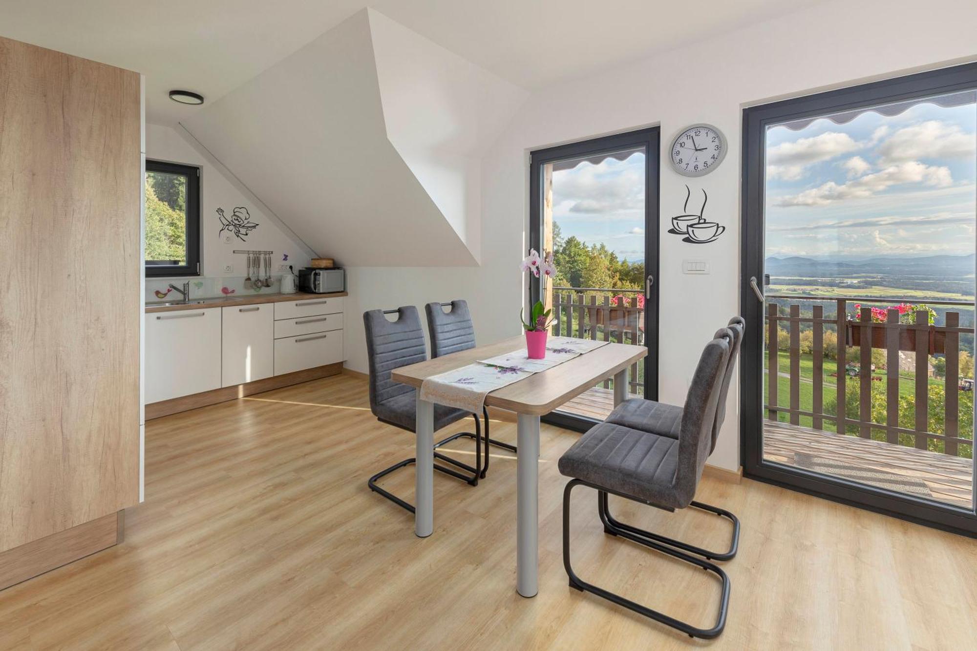 Apartments Nikolaj Preddvor Bagian luar foto